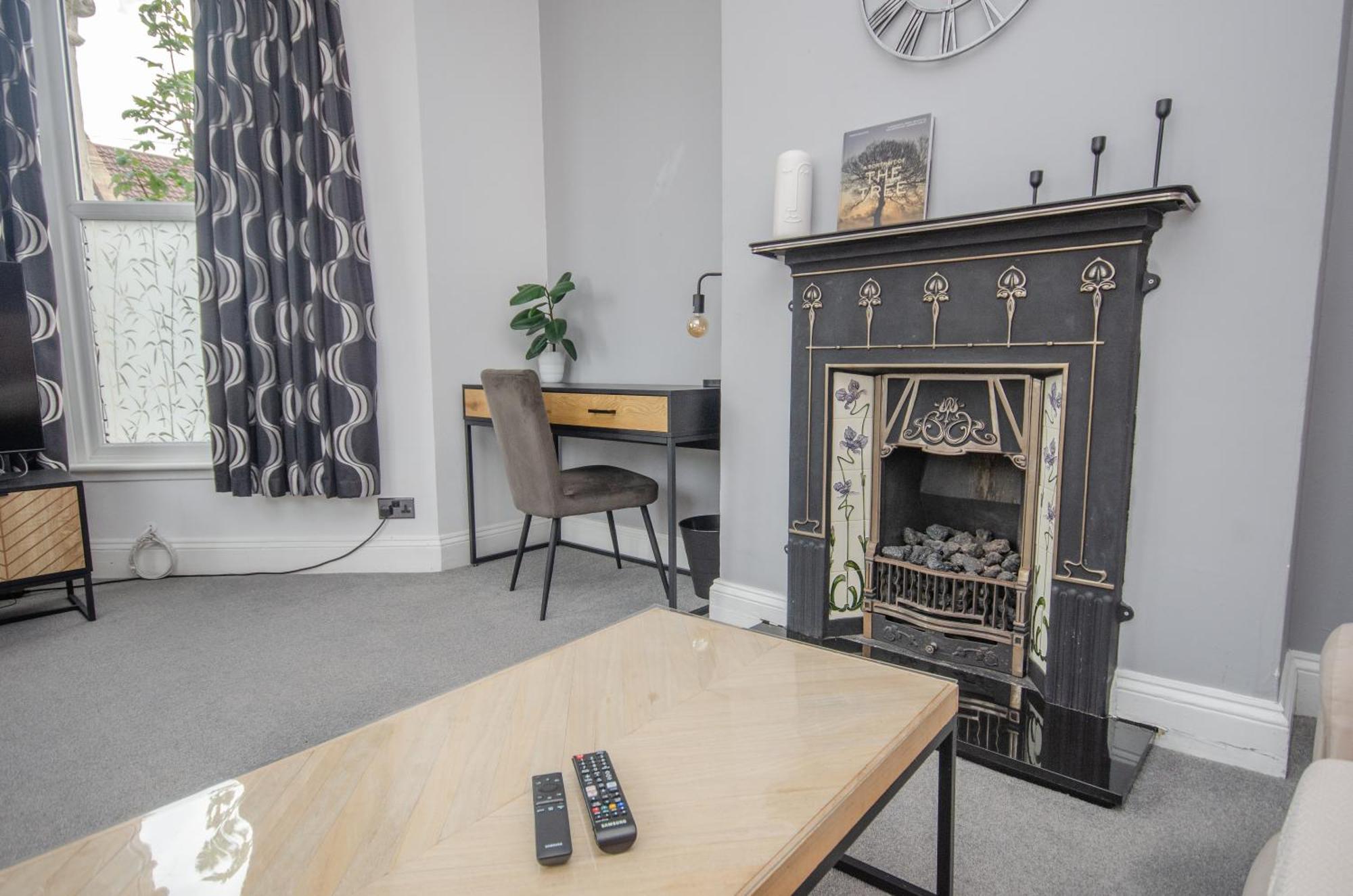 Stylish 91Sqm Victoria 2 Bedroom Apartment Бристоль Екстер'єр фото